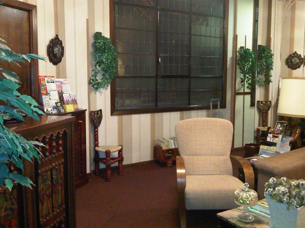 Hostal Montecarlo มาดริด ภายนอก รูปภาพ