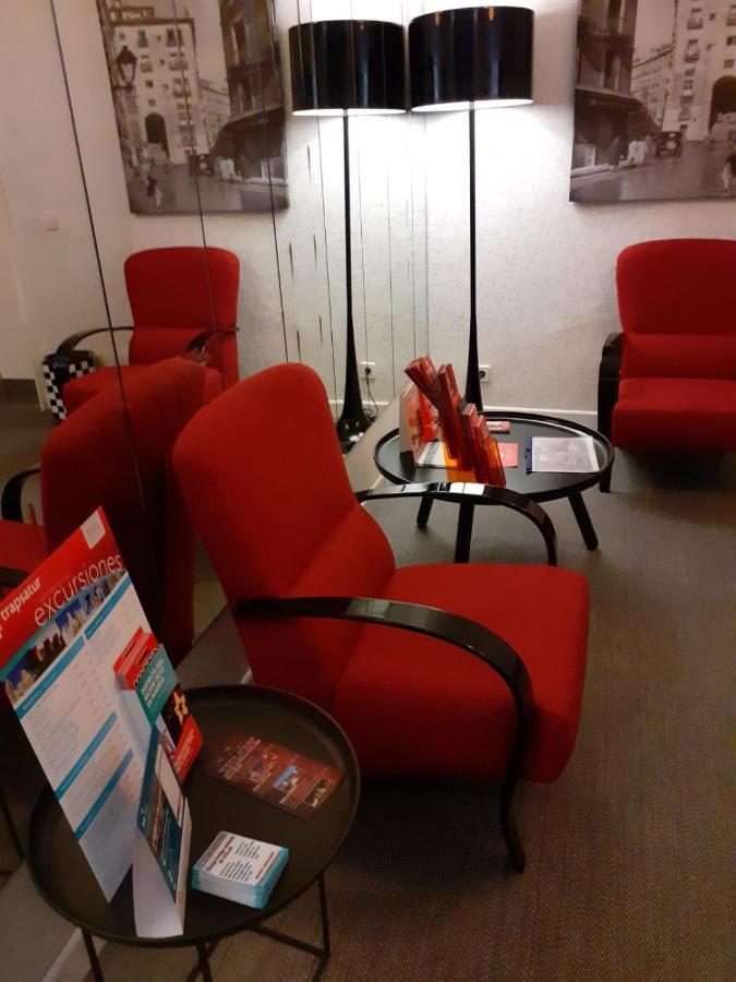 Hostal Montecarlo มาดริด ภายนอก รูปภาพ